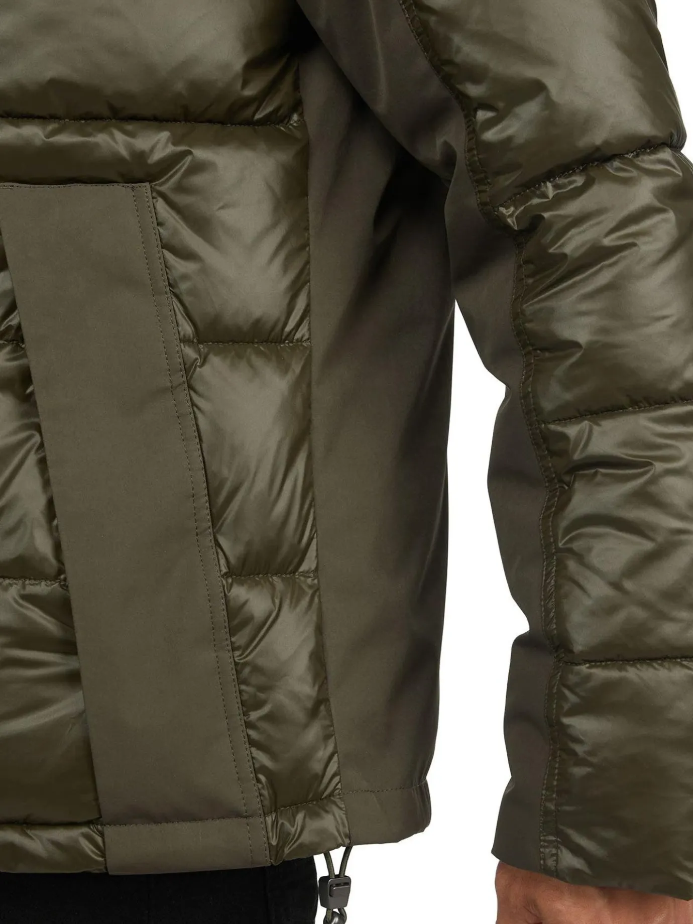Clearance Olsen Matelasse Leger Pour Hommes Hommes Matelassés